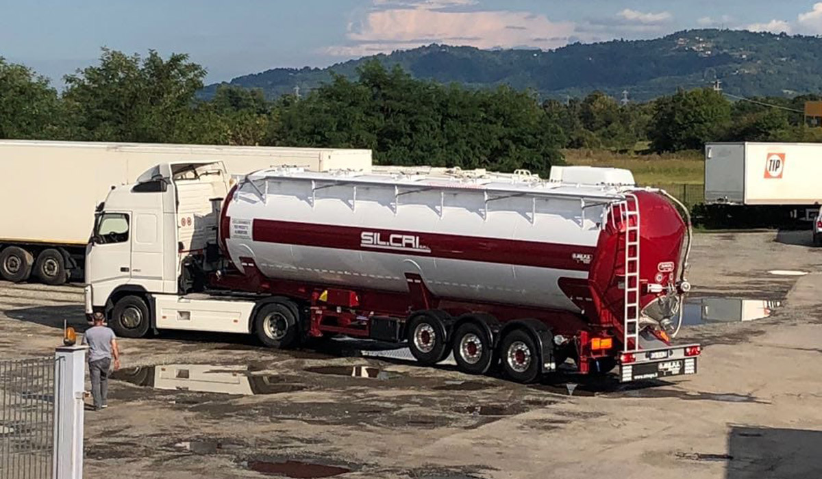 Cisterna Sil Cri Torino autotrasporti merci